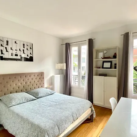 Lesparisnormands - Le Duplex De La Reine, Proche Parc Des Expositions Porte De Versailles Et Tour Eiffel Apartment *